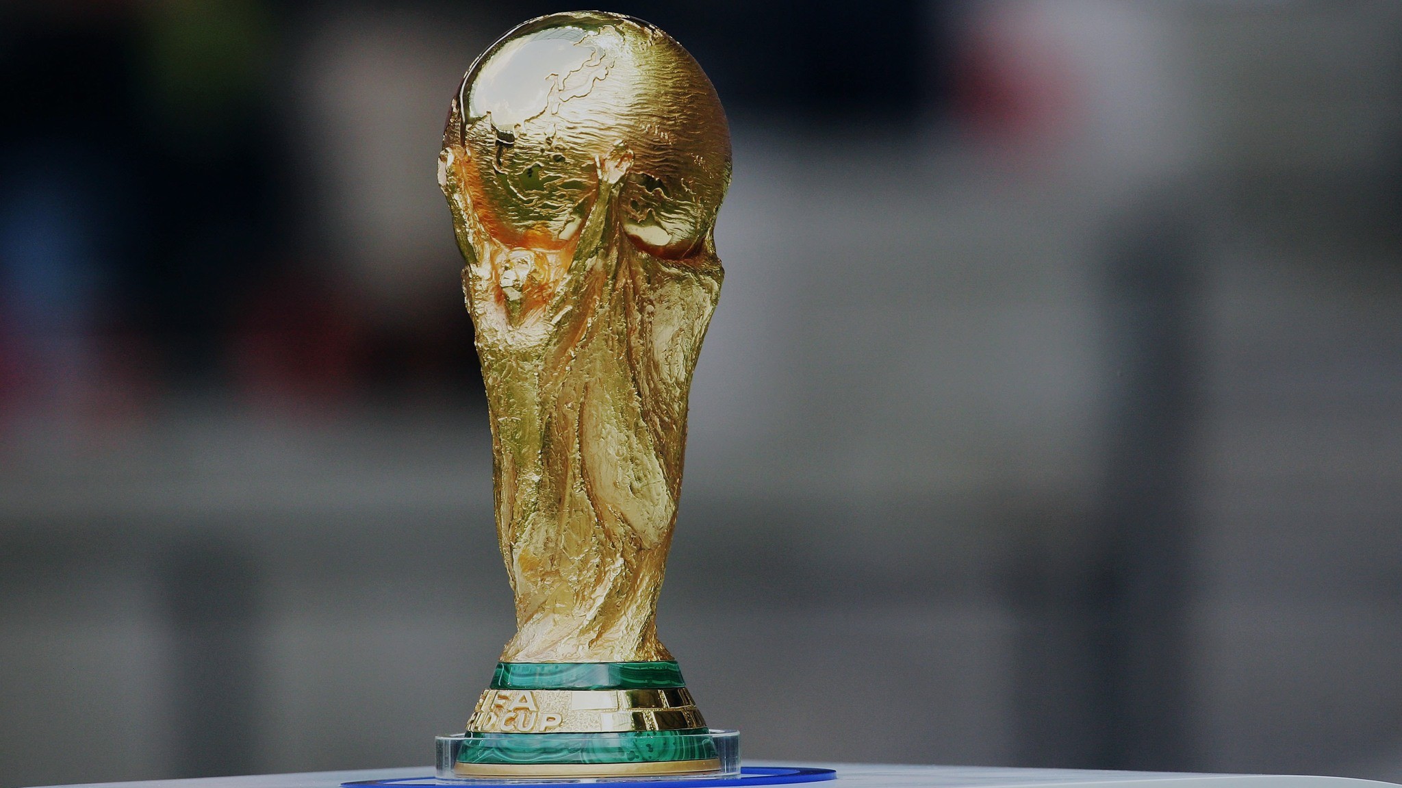 广西幺正电源科技画册设计案例